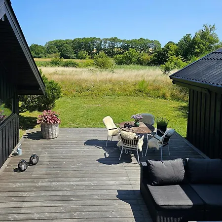 Casa vacanze House In Nature By The Water At Lango *